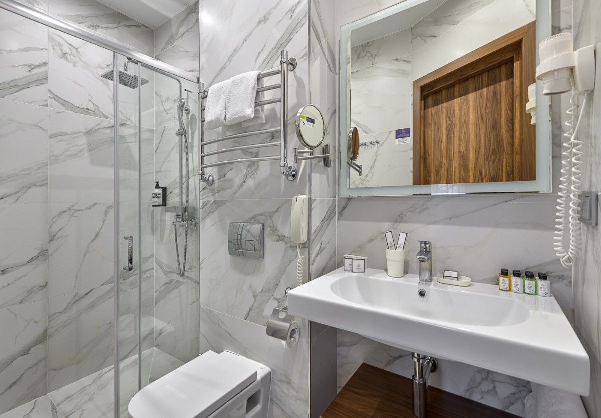 Фэмили Делюкс 3